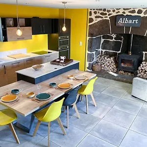 https://tout-l-haut.hotels-rhonealpes.com