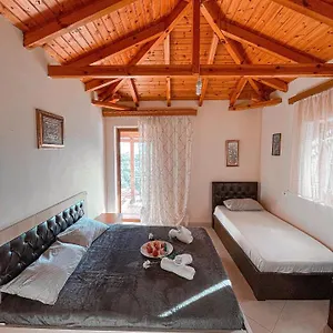 Apartment Farmhouse Qeparo, Qeparo
