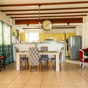 https://villa-la-mrdith.comcaribbean.com