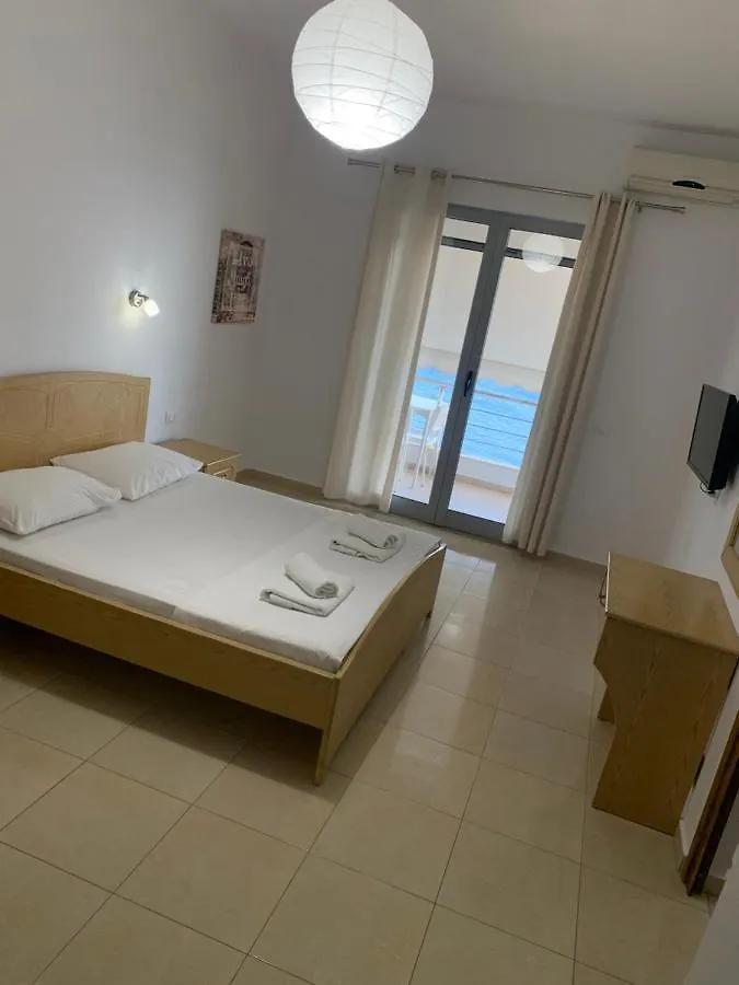 Blue Sea Apartments 체파로 알바니아