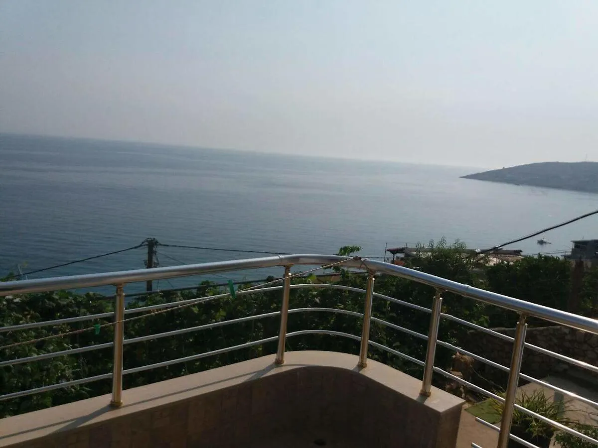 Blue Sea Apartments 체파로 알바니아